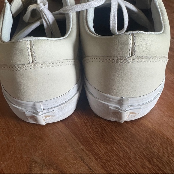 Vans Off The Wall Off White Leather Lace-Up Side-Zip Unisex Sneakers 7.5 M 9.0 W - Picture 6 of 12